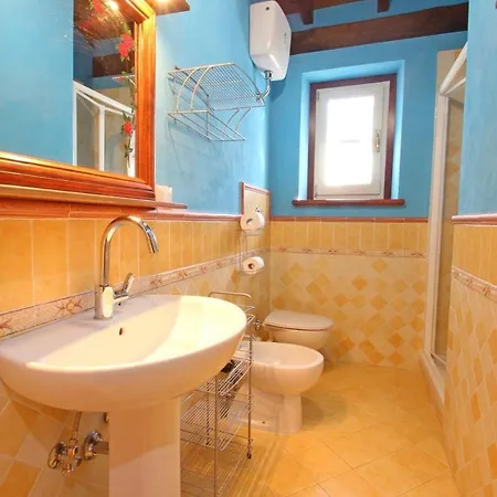 Вилла Pian D'orsina Sleeps 4 Pescaglia