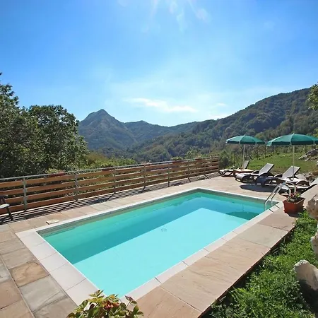Pian D'orsina Sleeps 4 Вилла Pescaglia